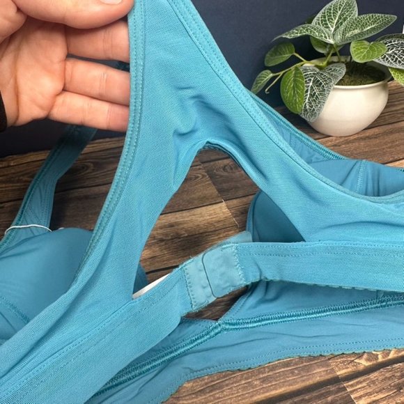 Lululemon All Day Breeze Bra NWT Size 6 (OCEA) - Picture 10 of 13